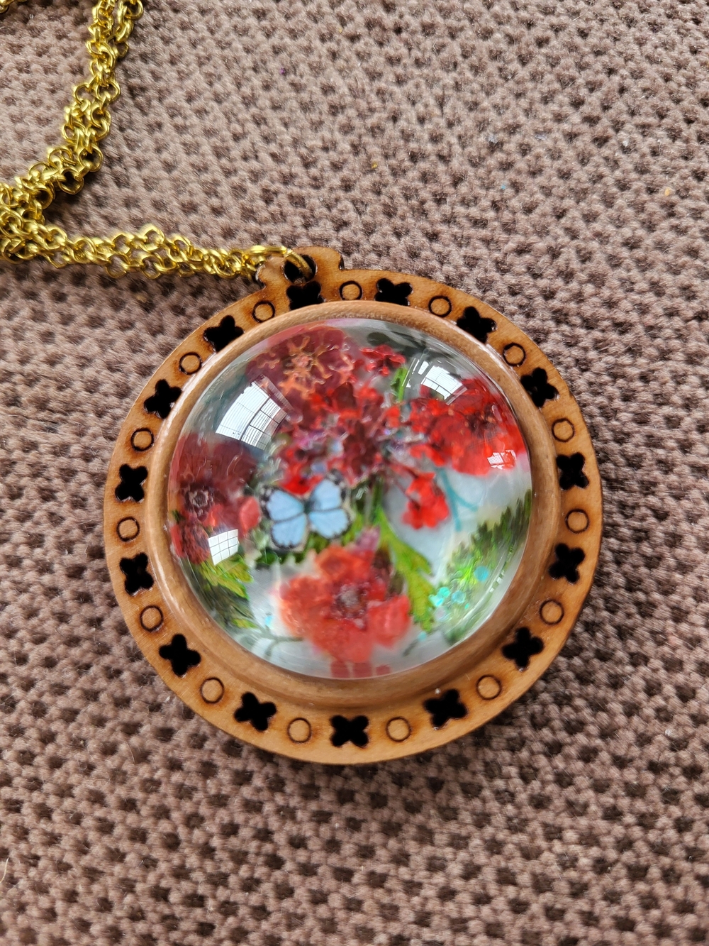 Wooden Floral Under Glass Pendant Necklace